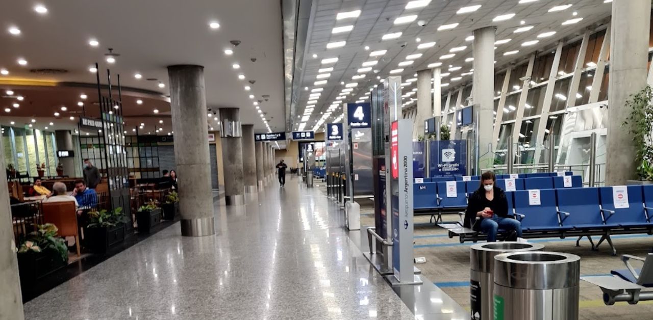 Hainan Airlines AEP Terminal