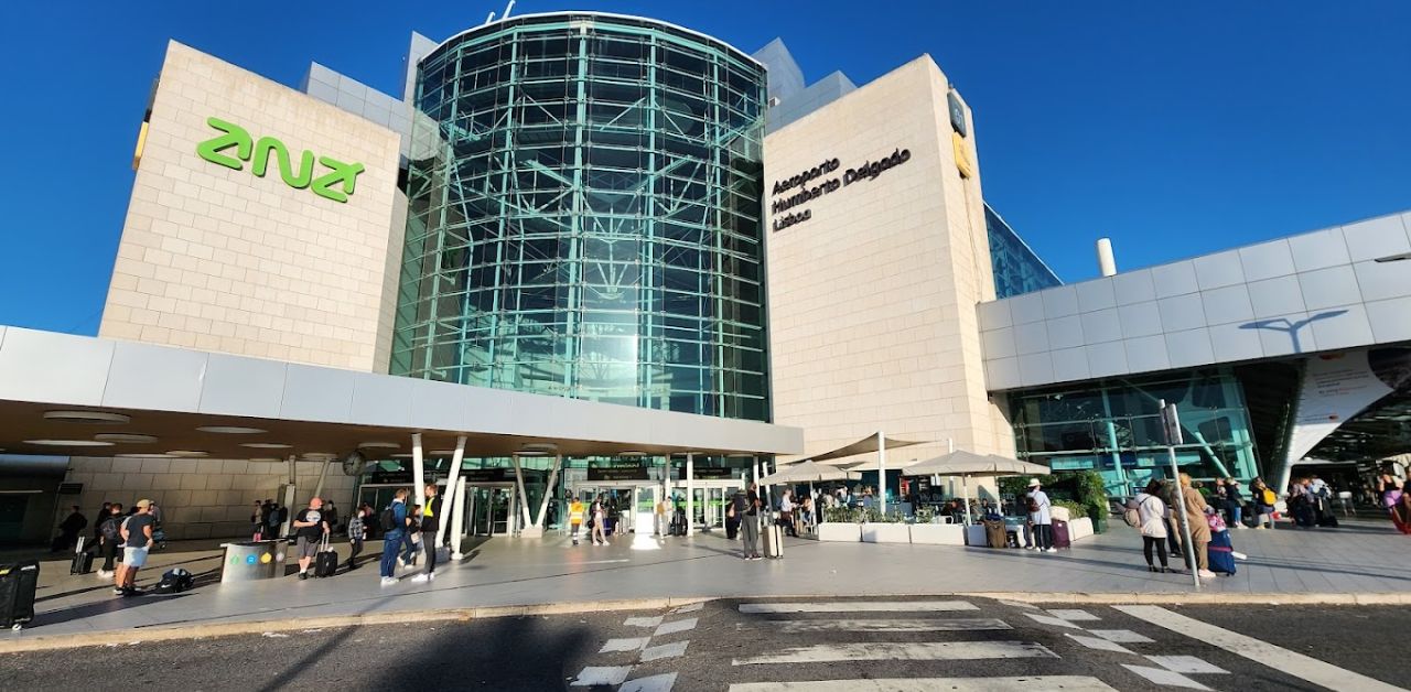 Humberto Delgado Airport