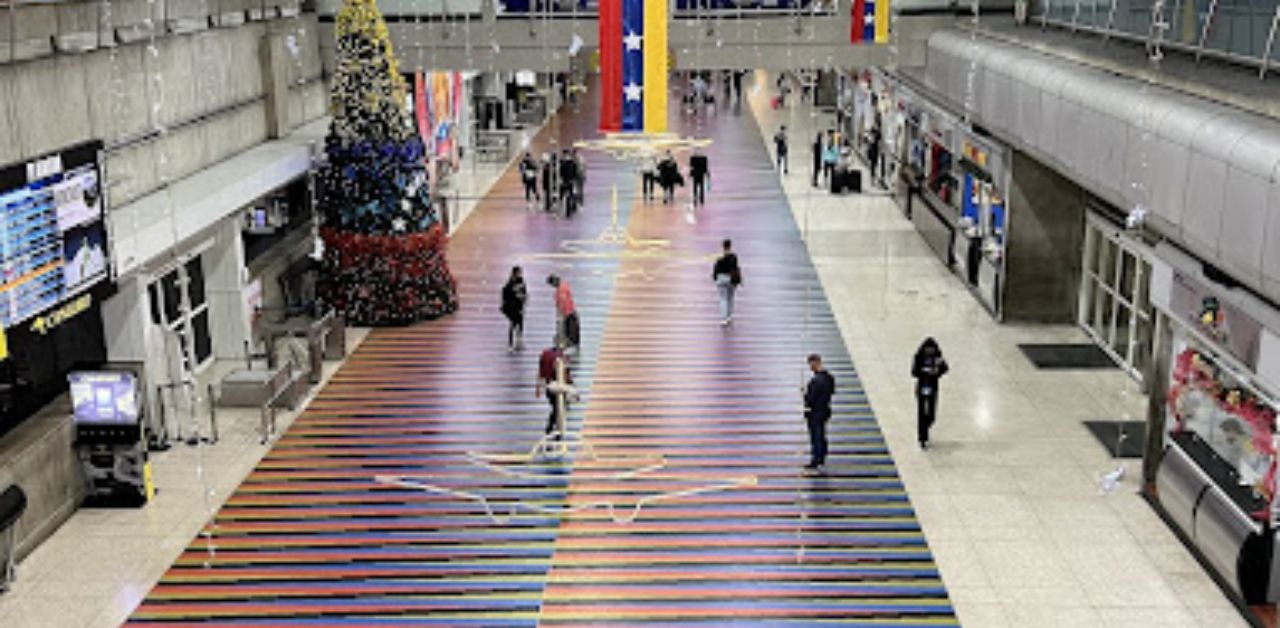 Simón Bolívar International Airport