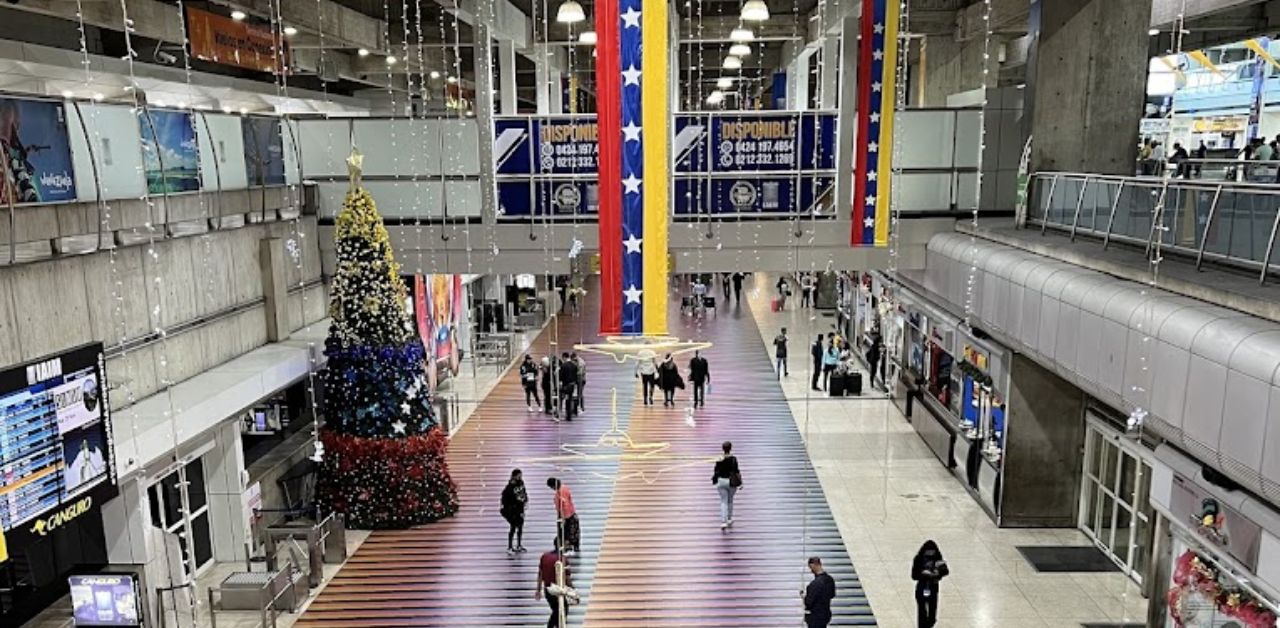 Simón Bolívar International Airport