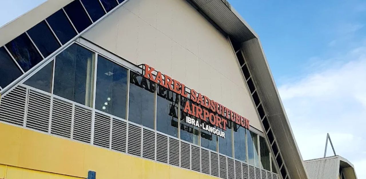 Bandara Karel Sadsuitubun Langgur